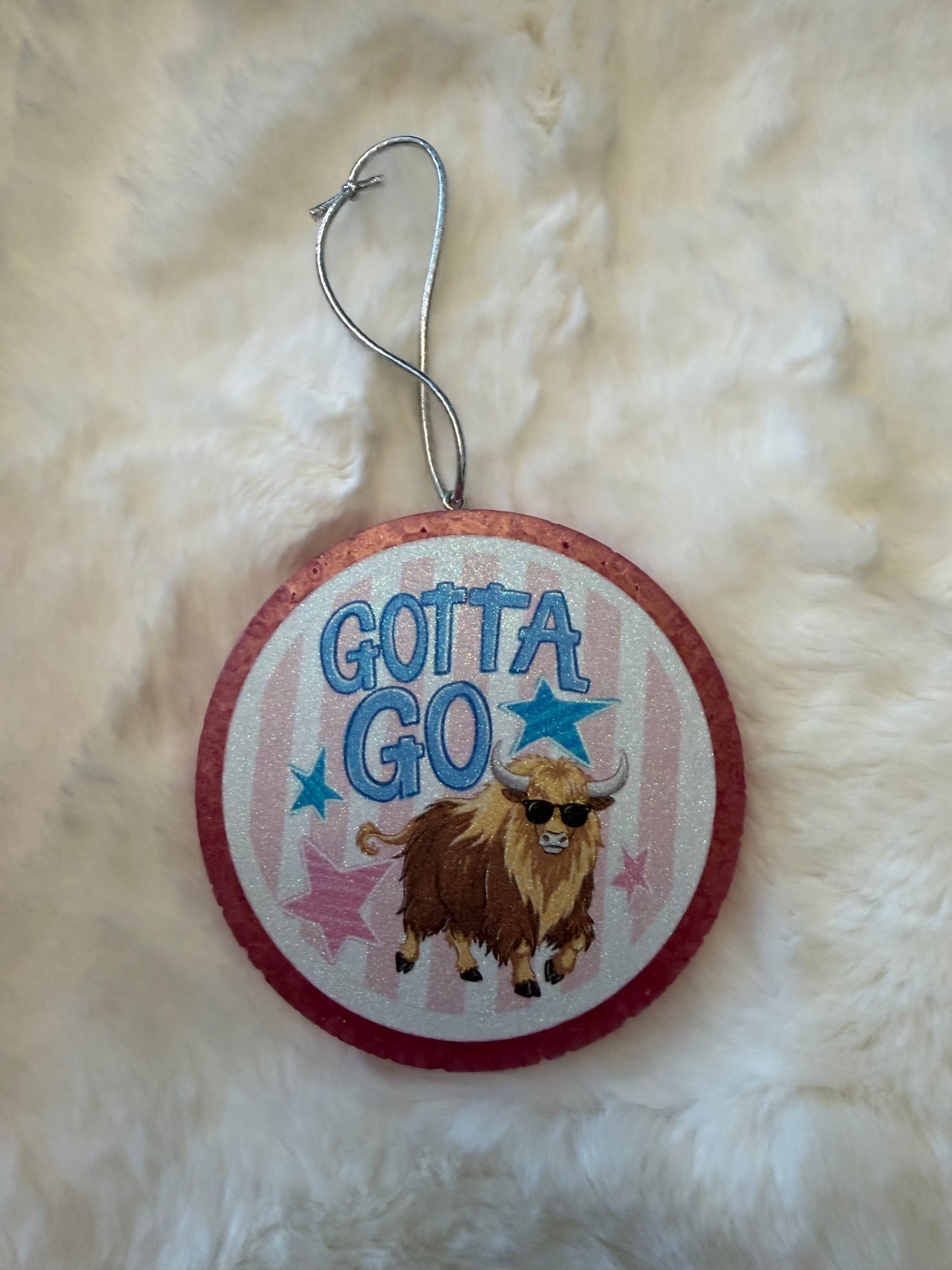 Gotta Go Heffer | Scent: Pink Sand